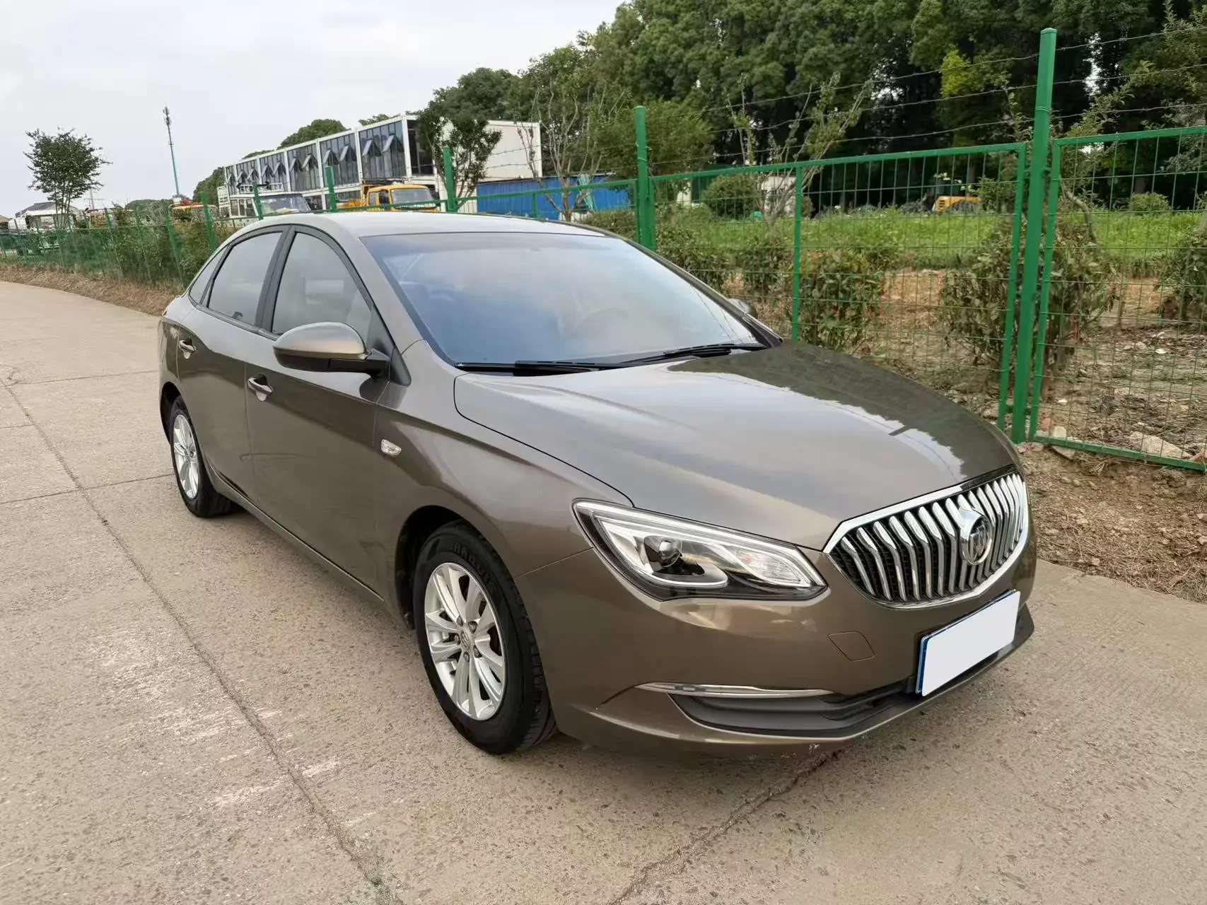Buick Yinglang