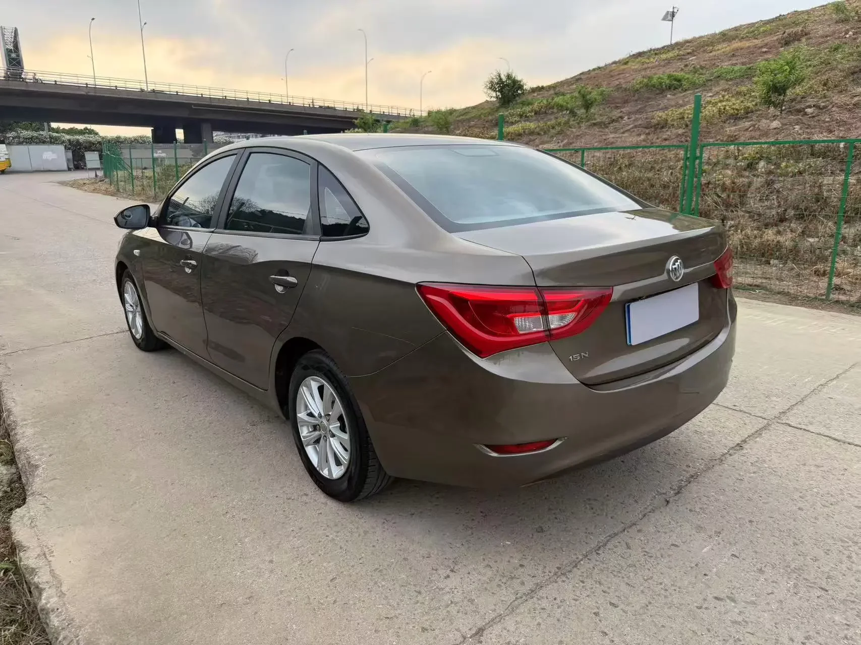Buick Yinglang