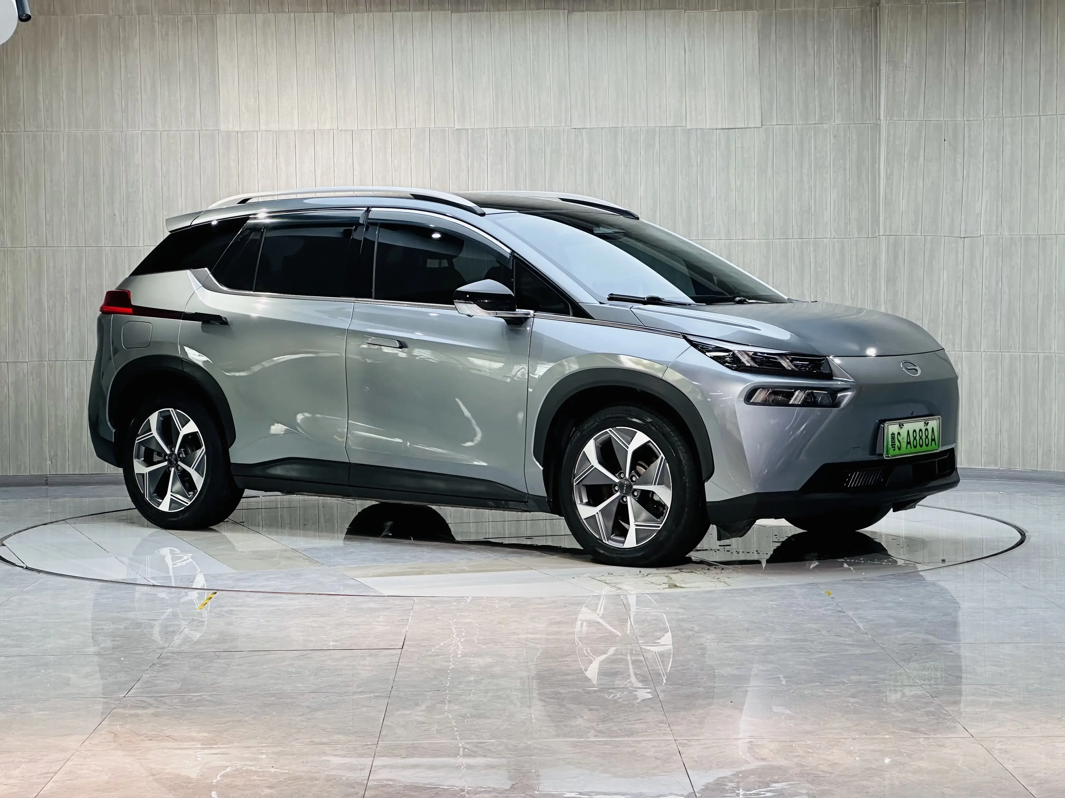 GAC AION V