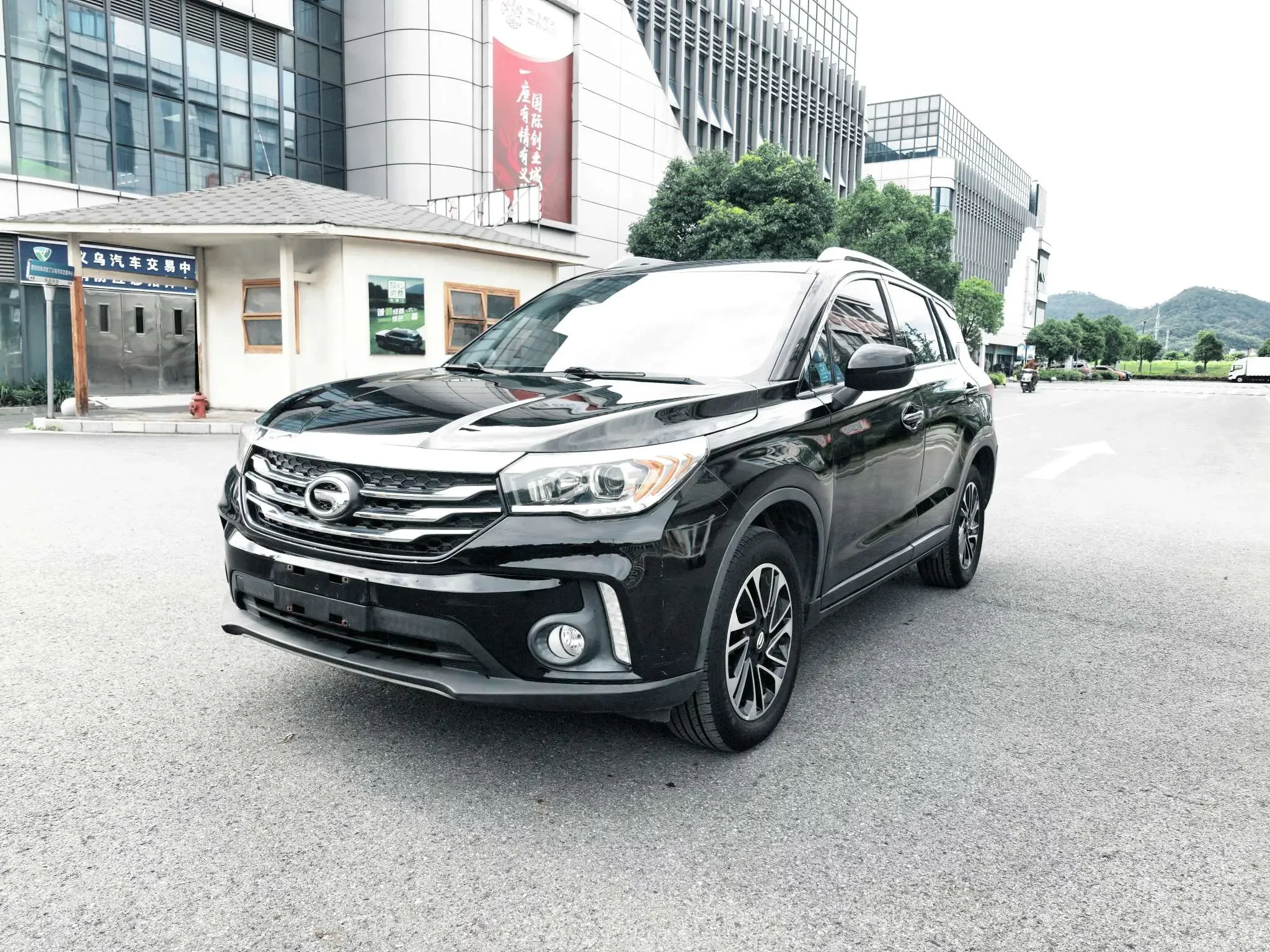 GAC Trumpchi GS4