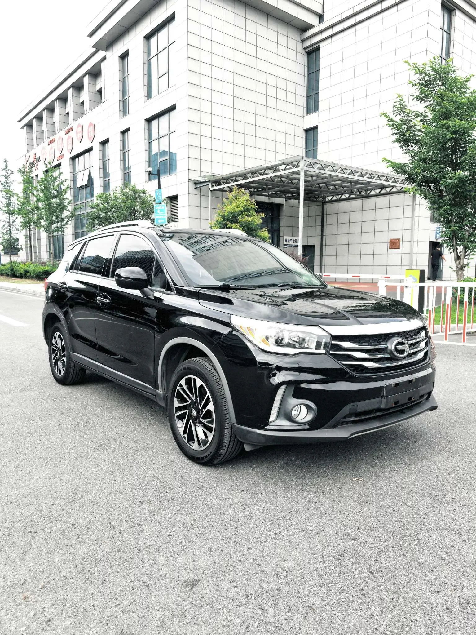 GAC Trumpchi GS4