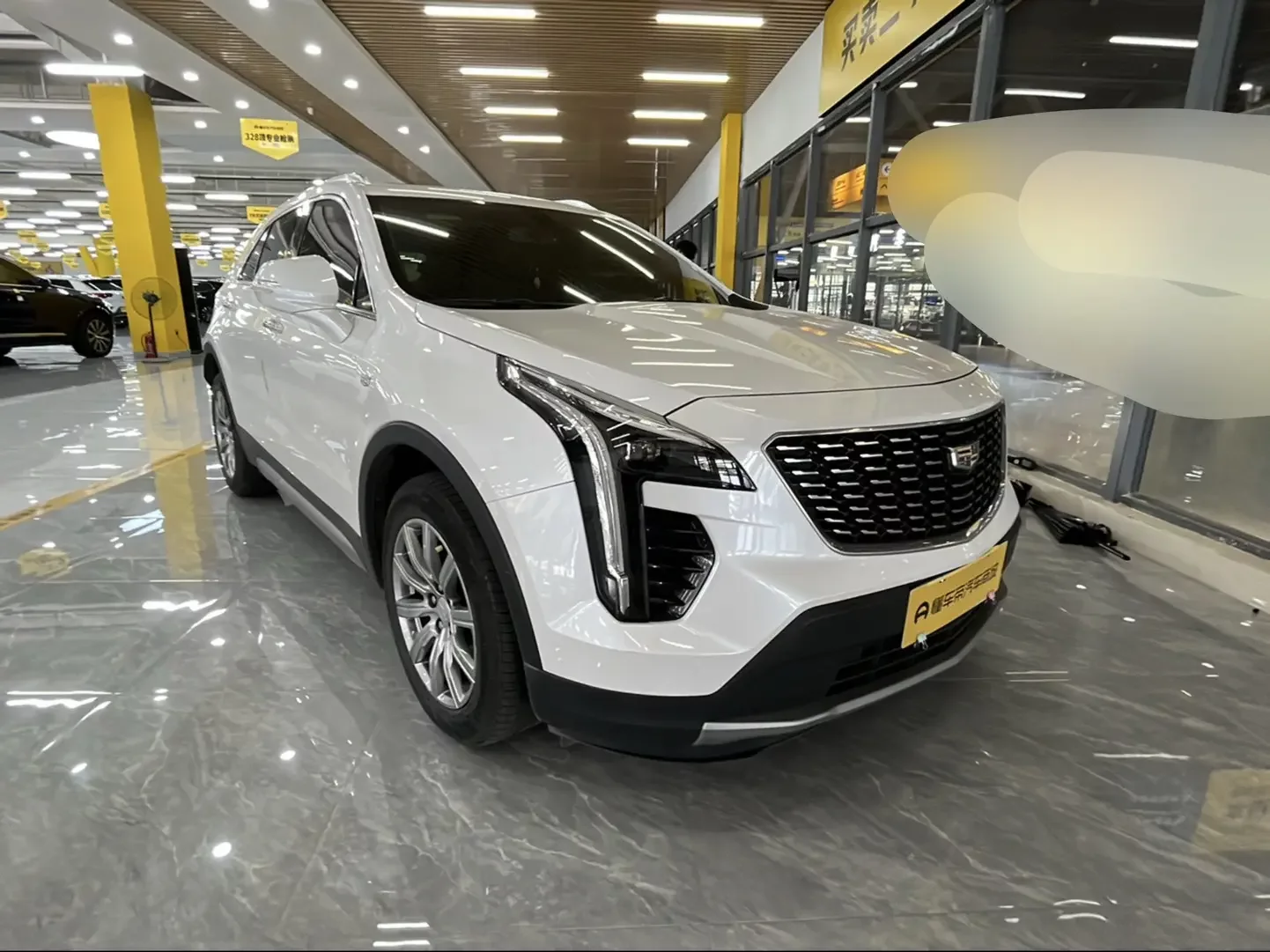 Cadillac XT4