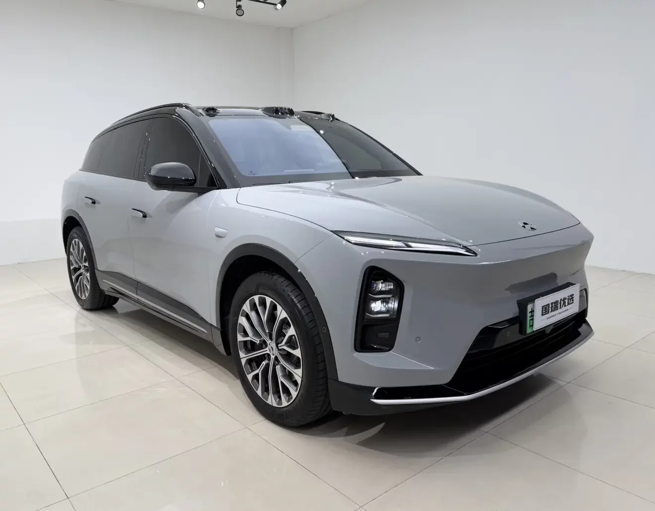 NIO ES6