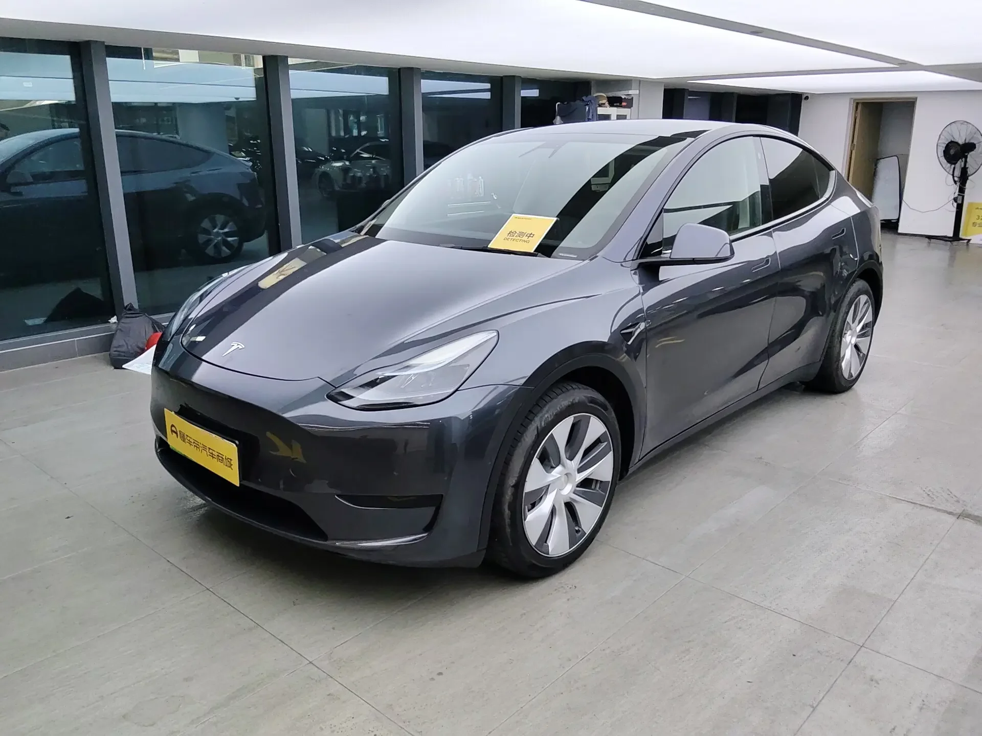 Tesla Model Y  из Китая