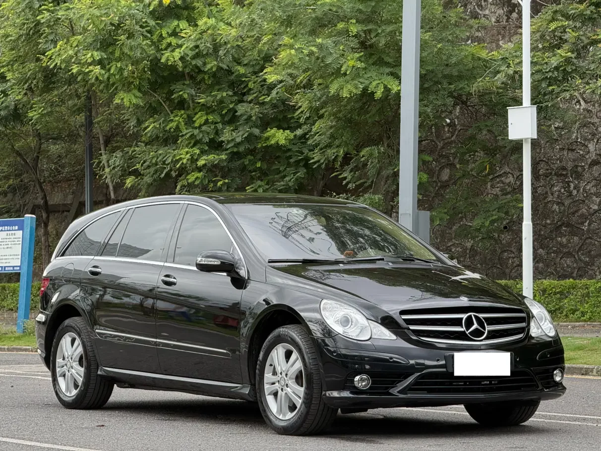 Mercedes-Benz R-Class