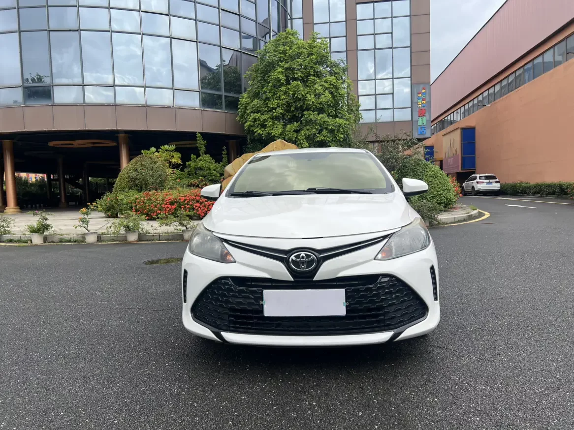 Toyota Vios FS