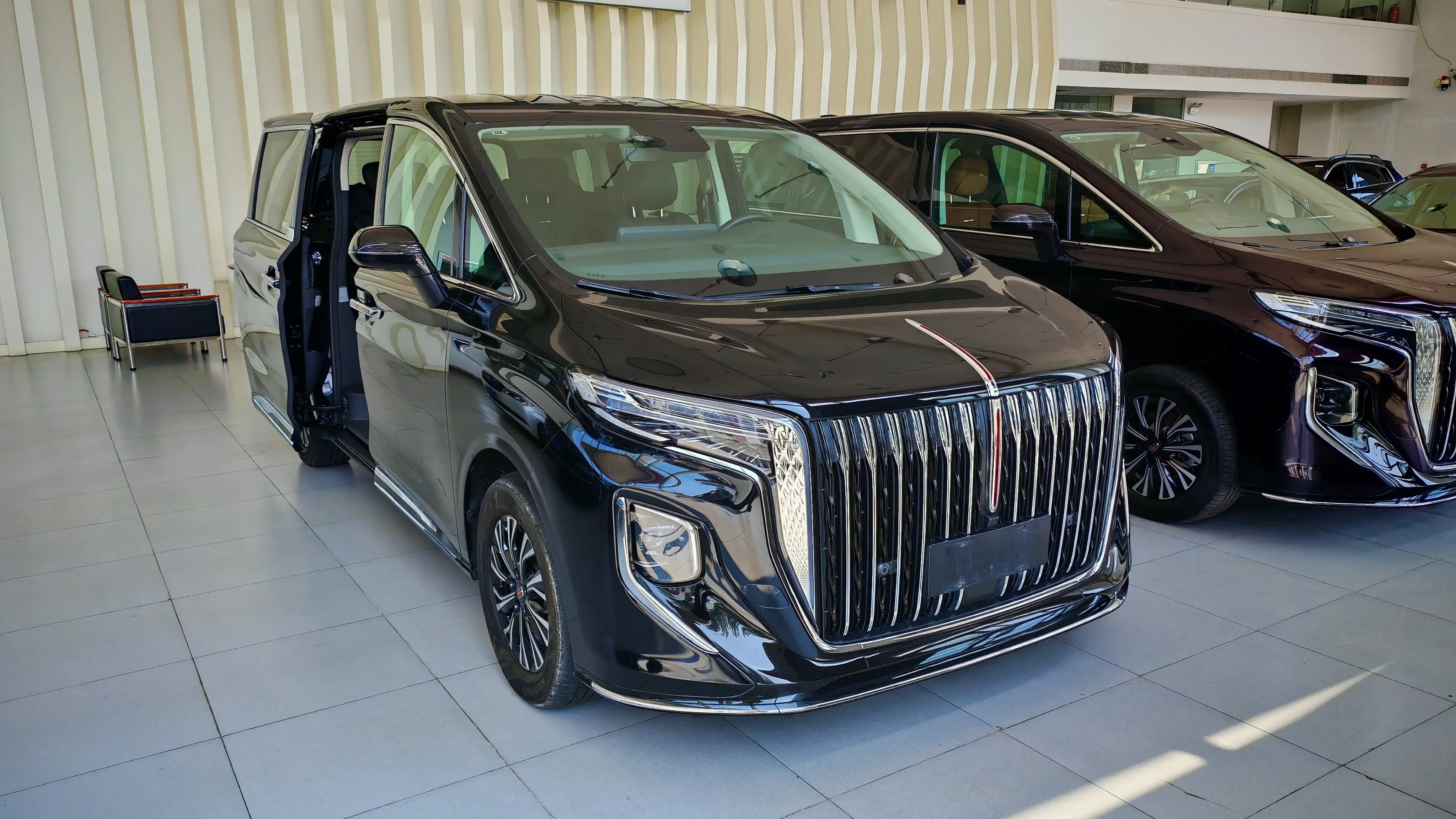Hongqi HQ9 PHEV