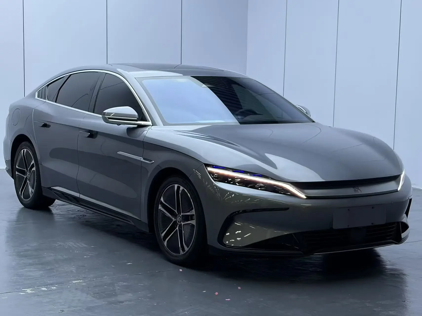 BYD Han EV