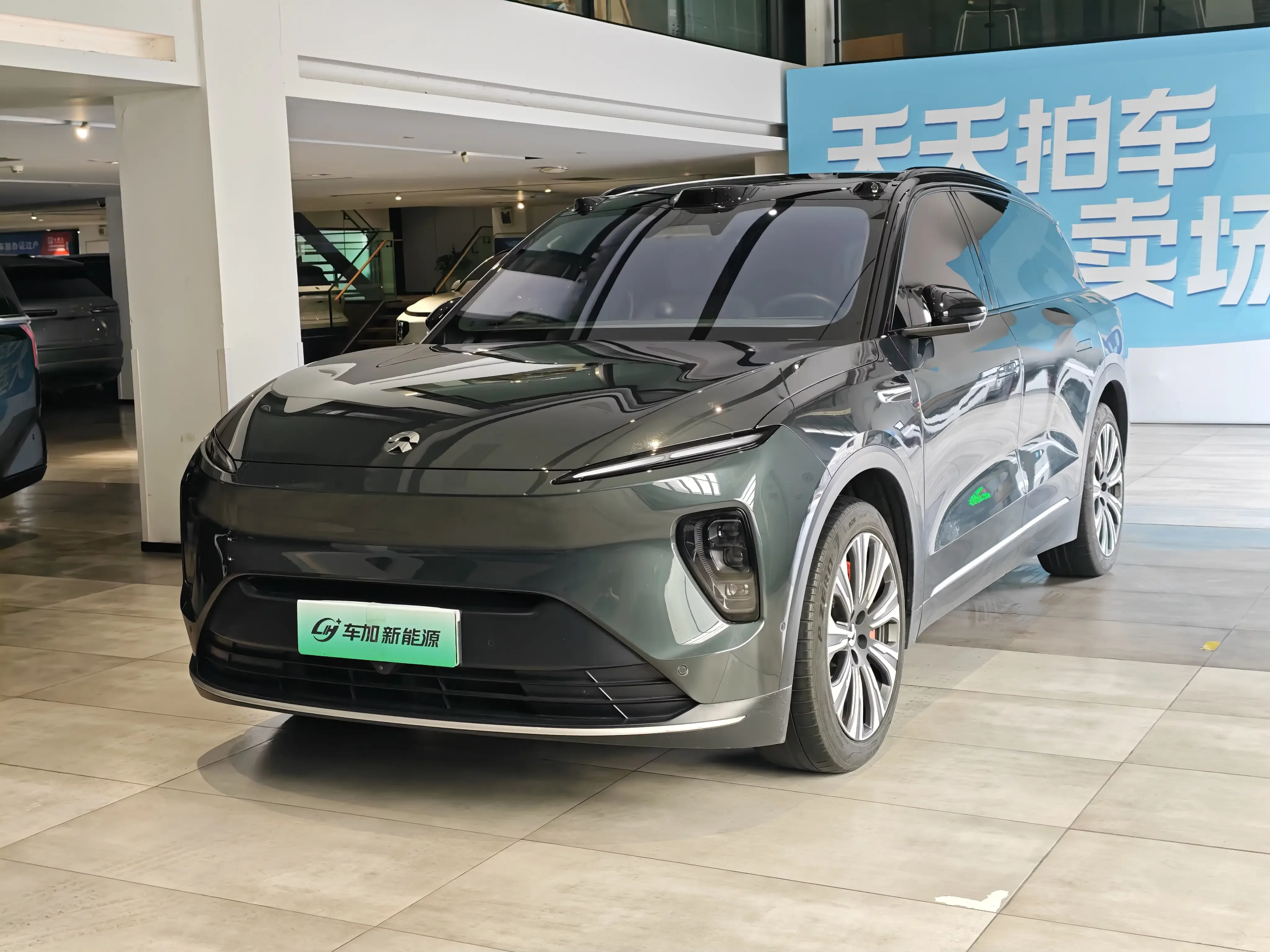 NIO ES8  из Китая