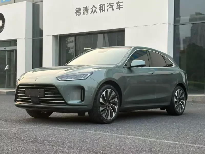 AITO M5