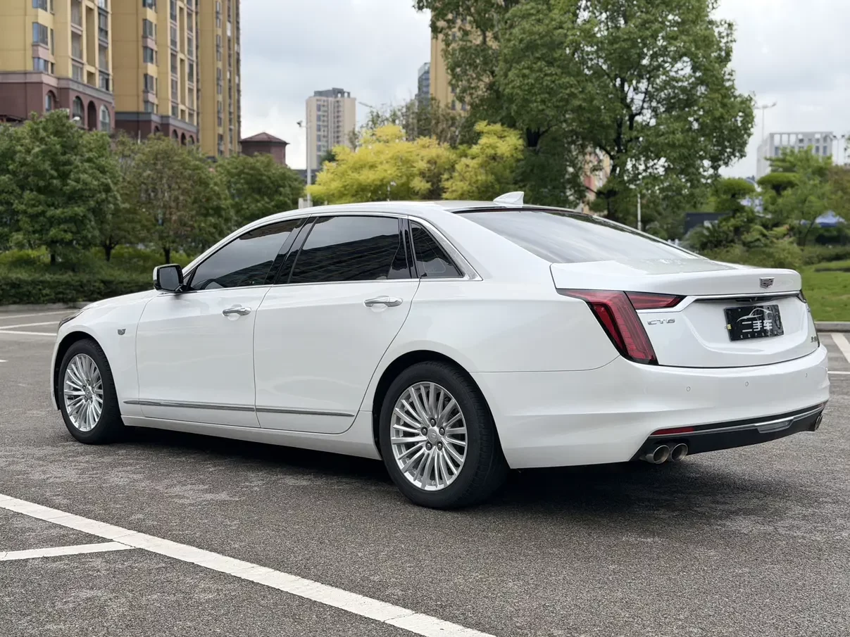 Cadillac CT6