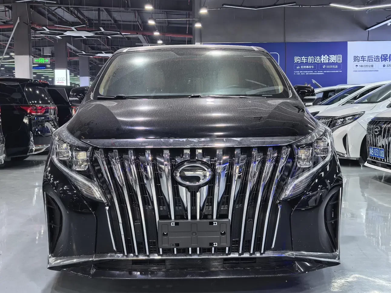 GAC Trumpchi M8  из Китая