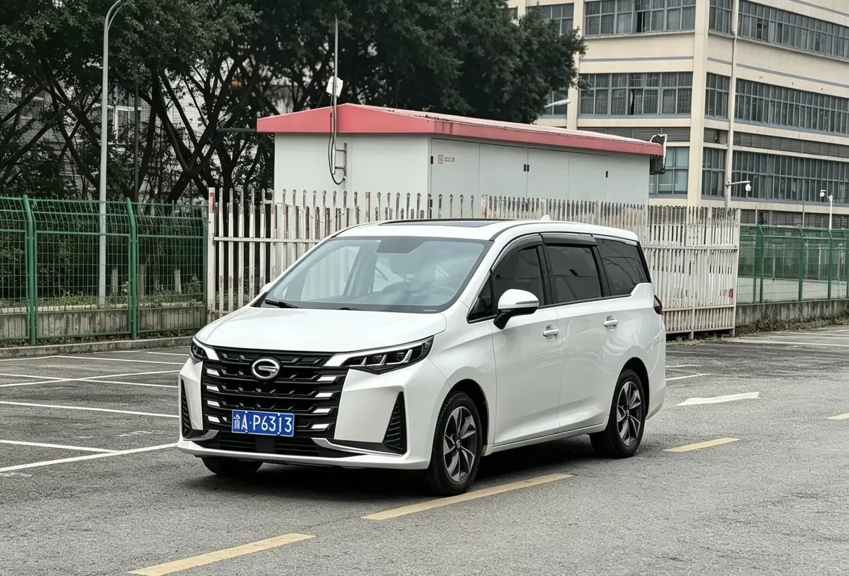 GAC Trumpchi M6