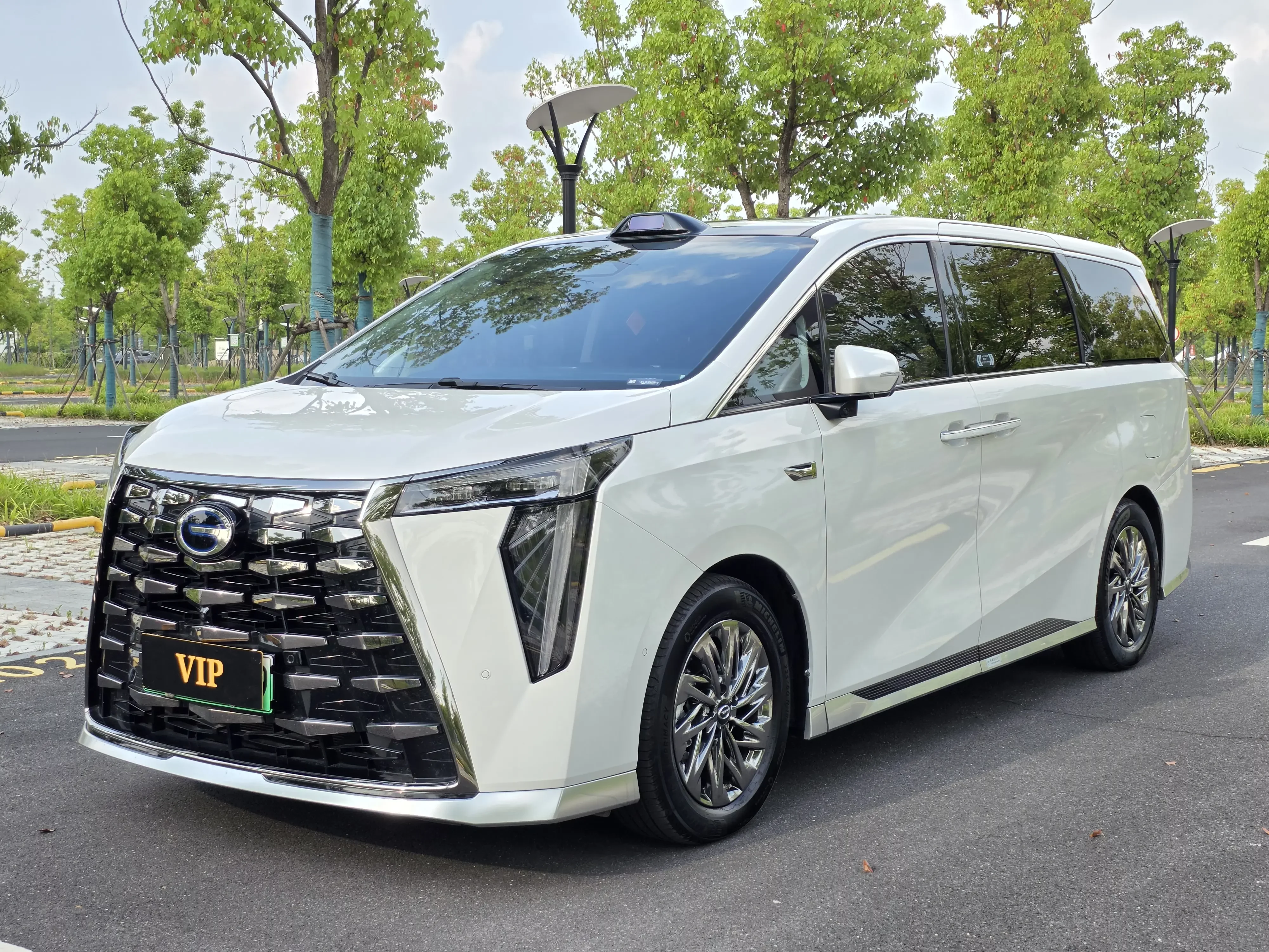 GAC Trumpchi aspires to the M8