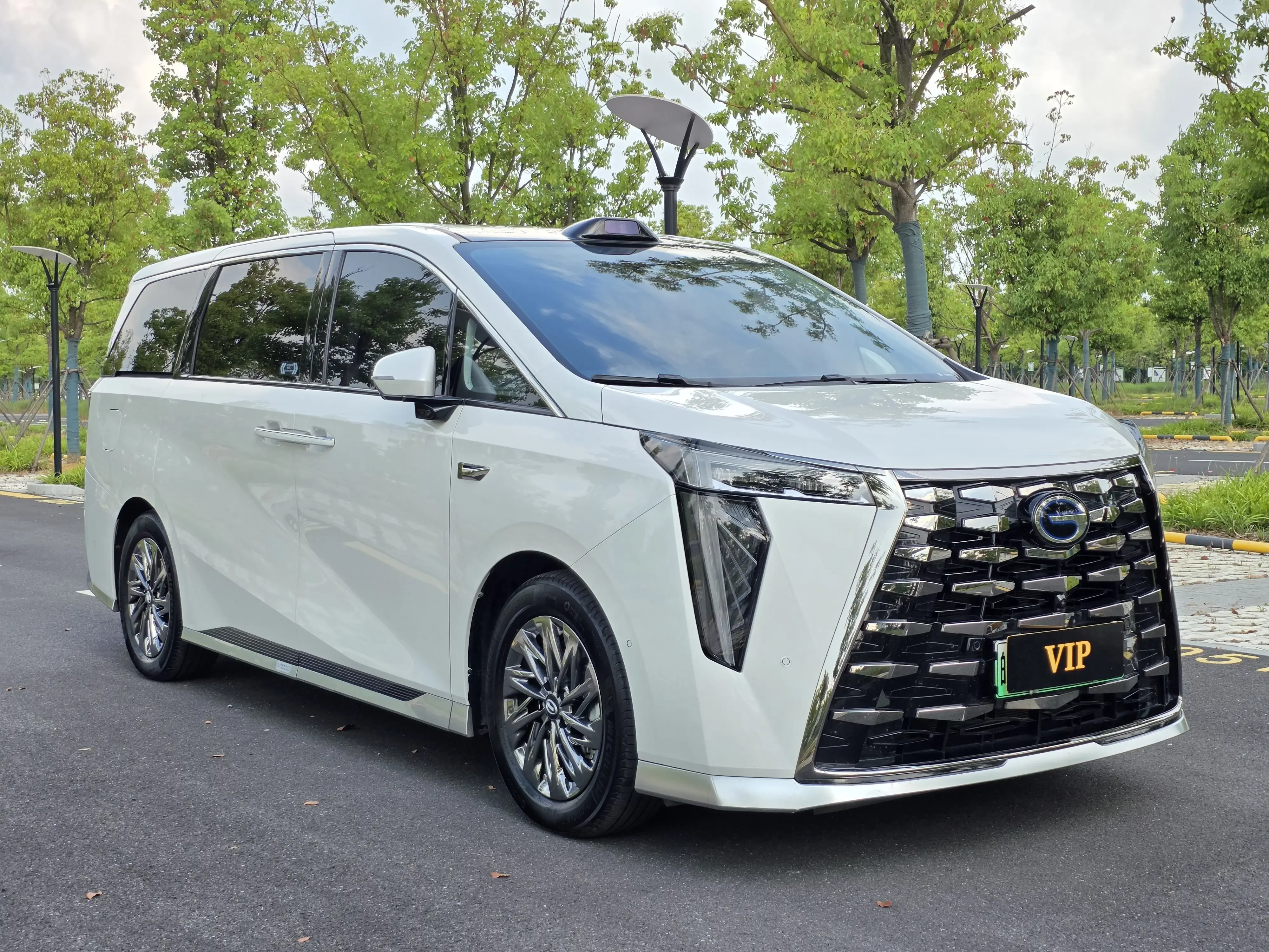 GAC Trumpchi aspires to the M8
