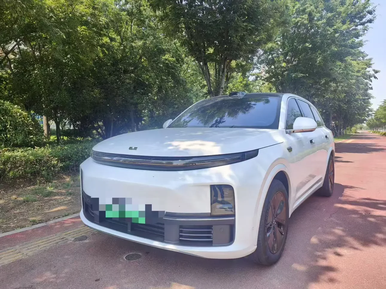 Lixiang L7