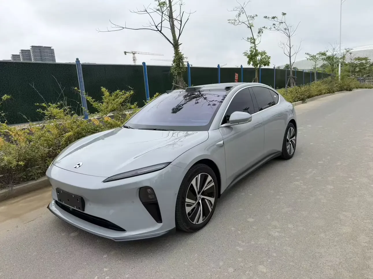 NIO ET5
