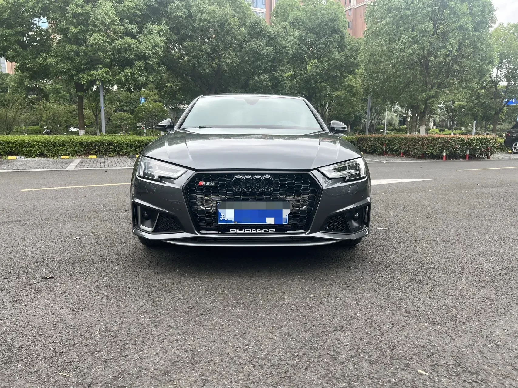Audi S4  из Китая