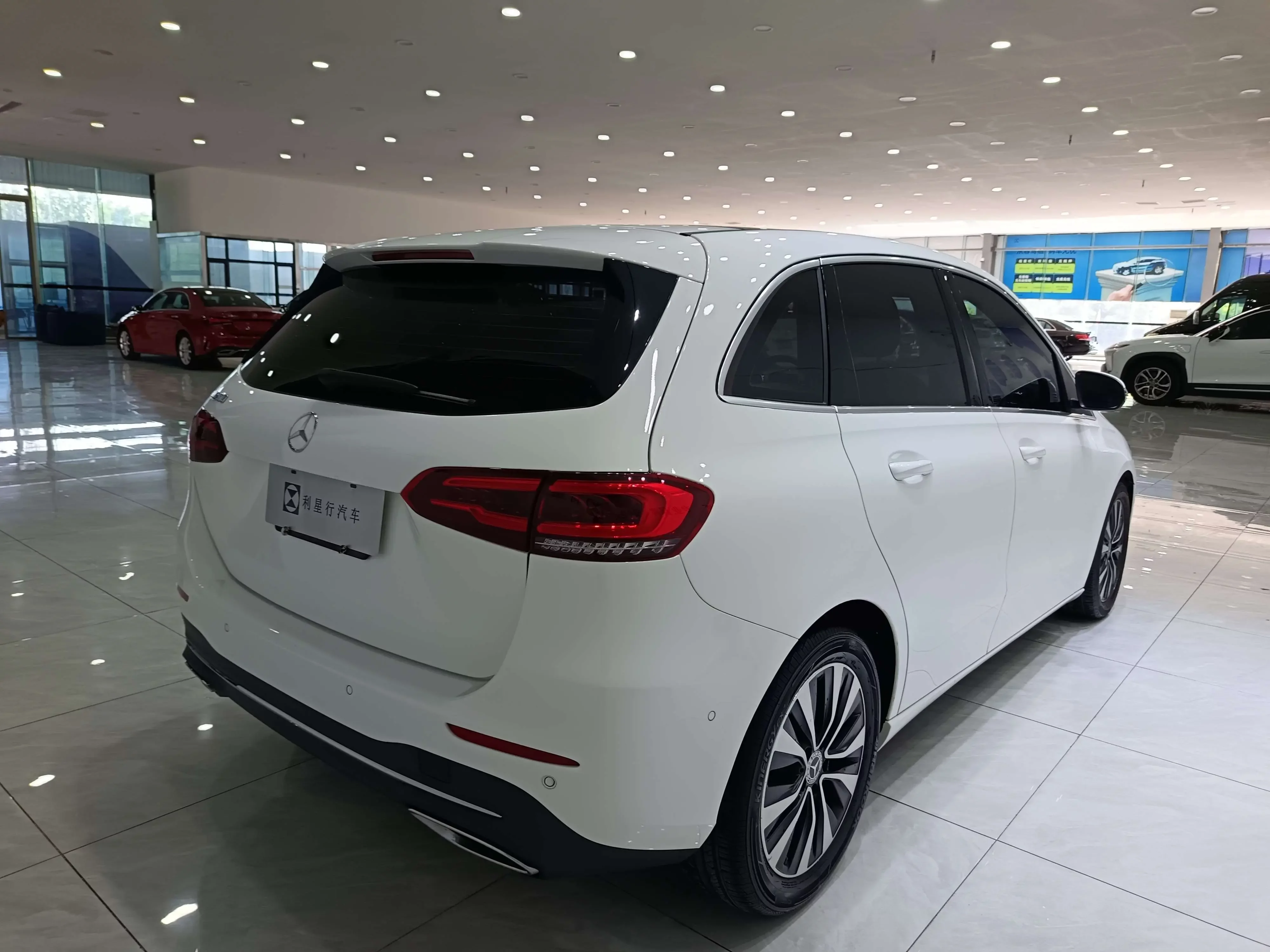 Mercedes-Benz B Class