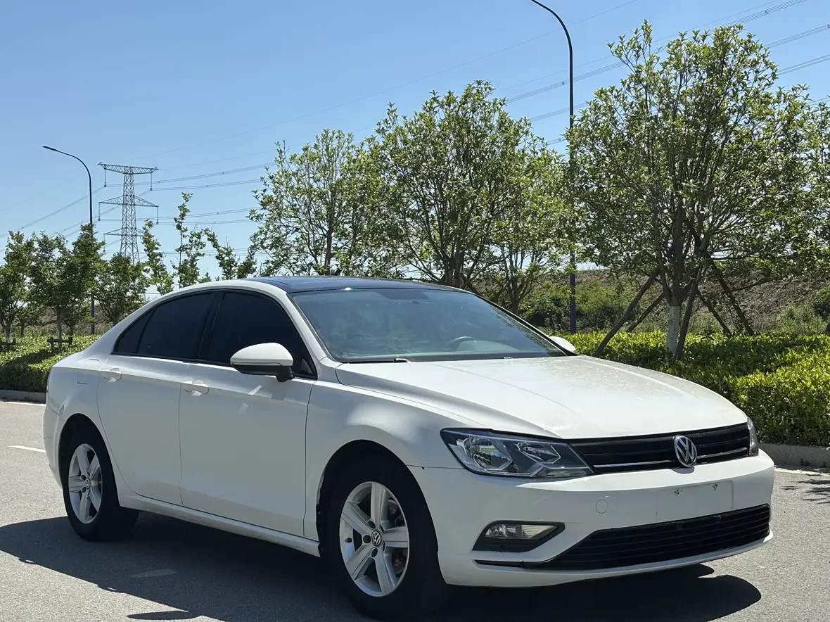 Volkswagen Lamando
