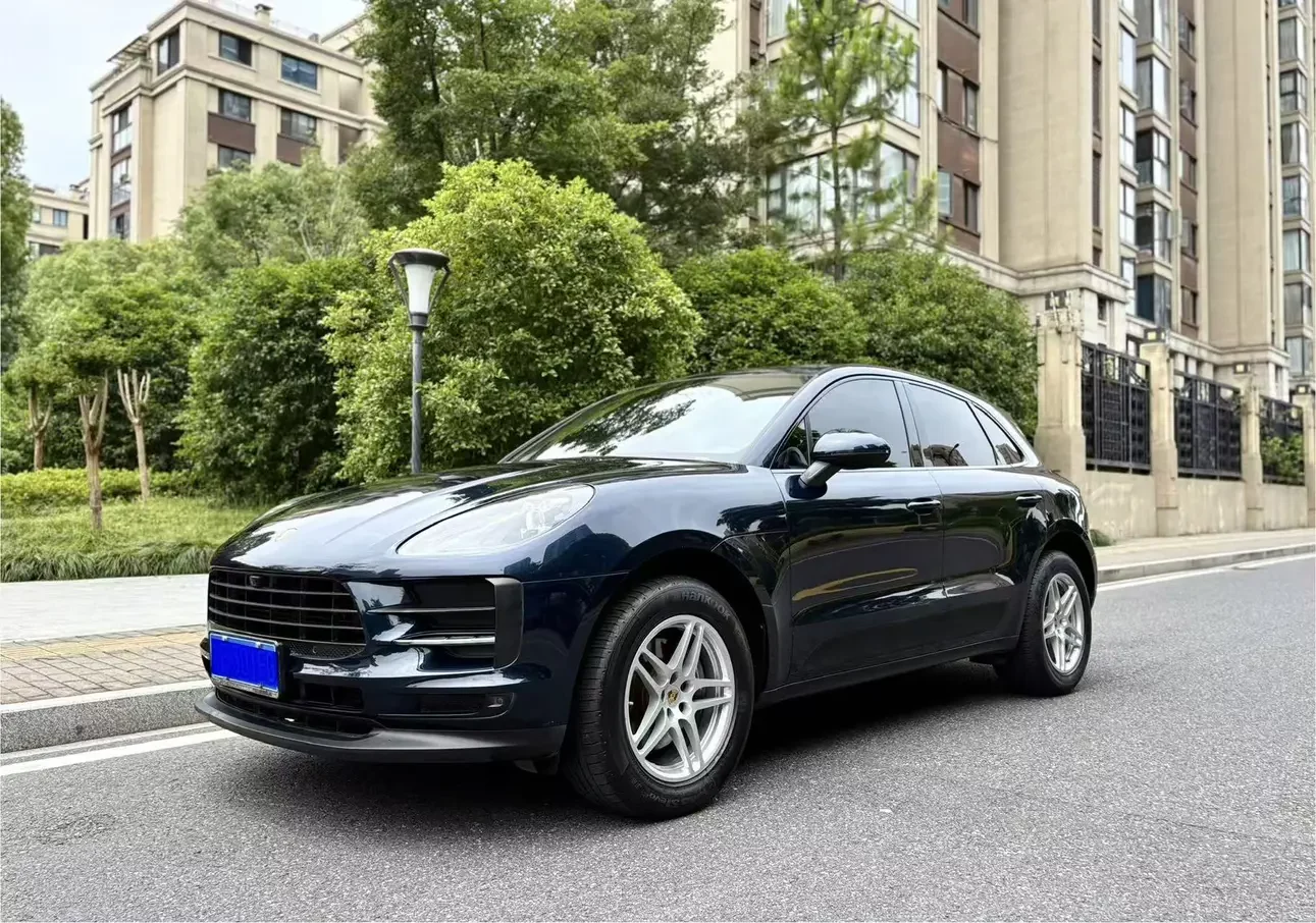 Porsche Macan  из Китая