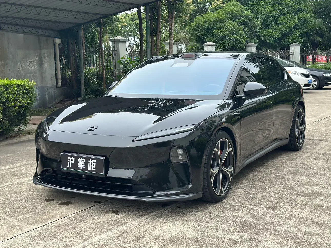 NIO ET5T  из Китая
