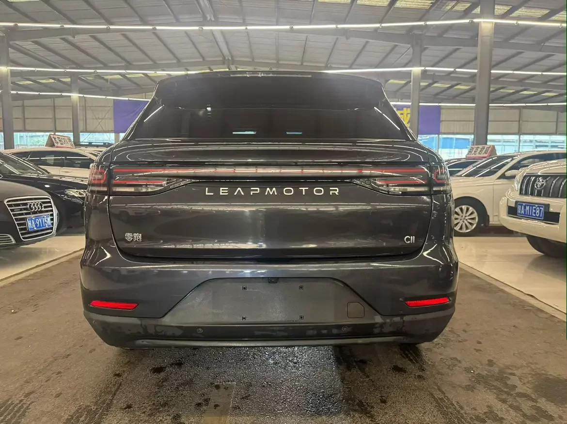 Leapmotor Zero running C11