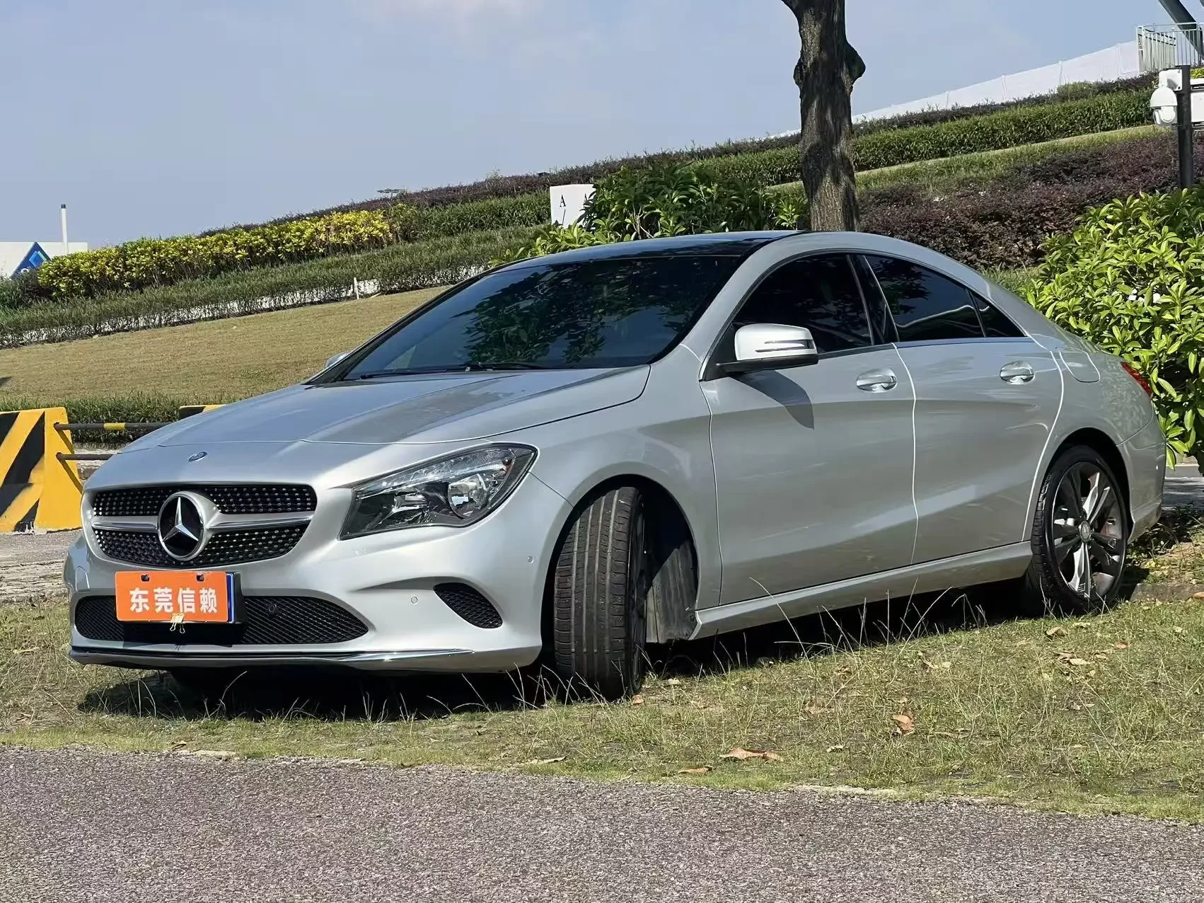 Mercedes-Benz CLA (Imported)