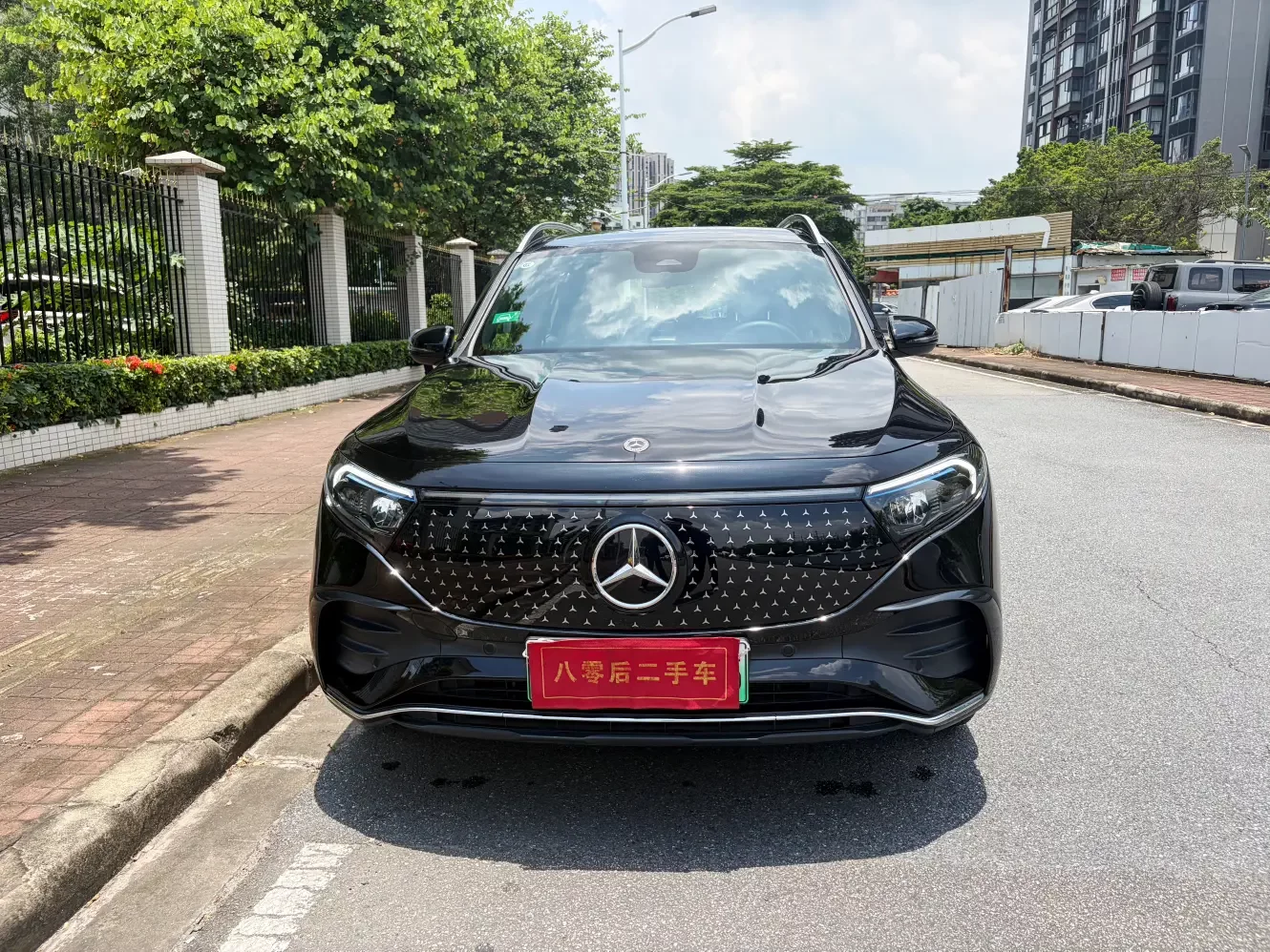 Mercedes-Benz EQB