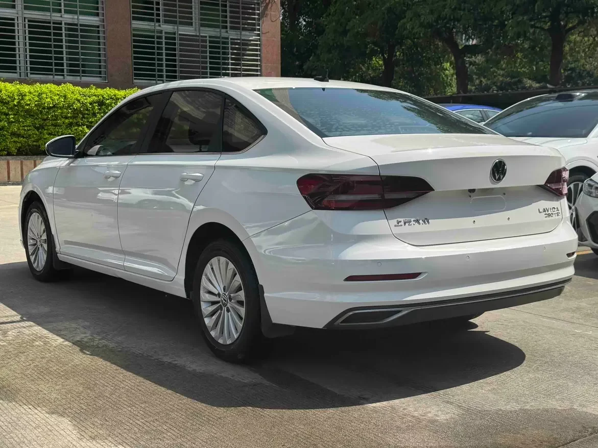 Volkswagen Lavida