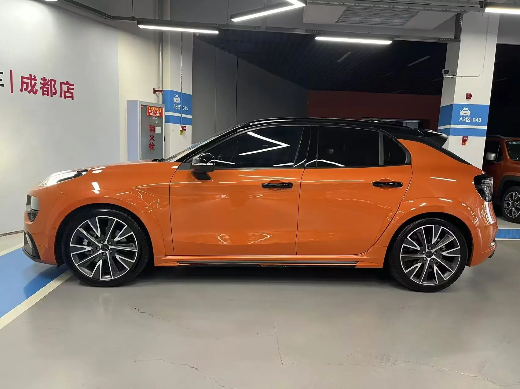 Lynk & Co 02 Hatchback