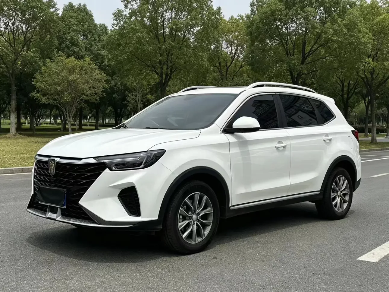 Roewe RX5