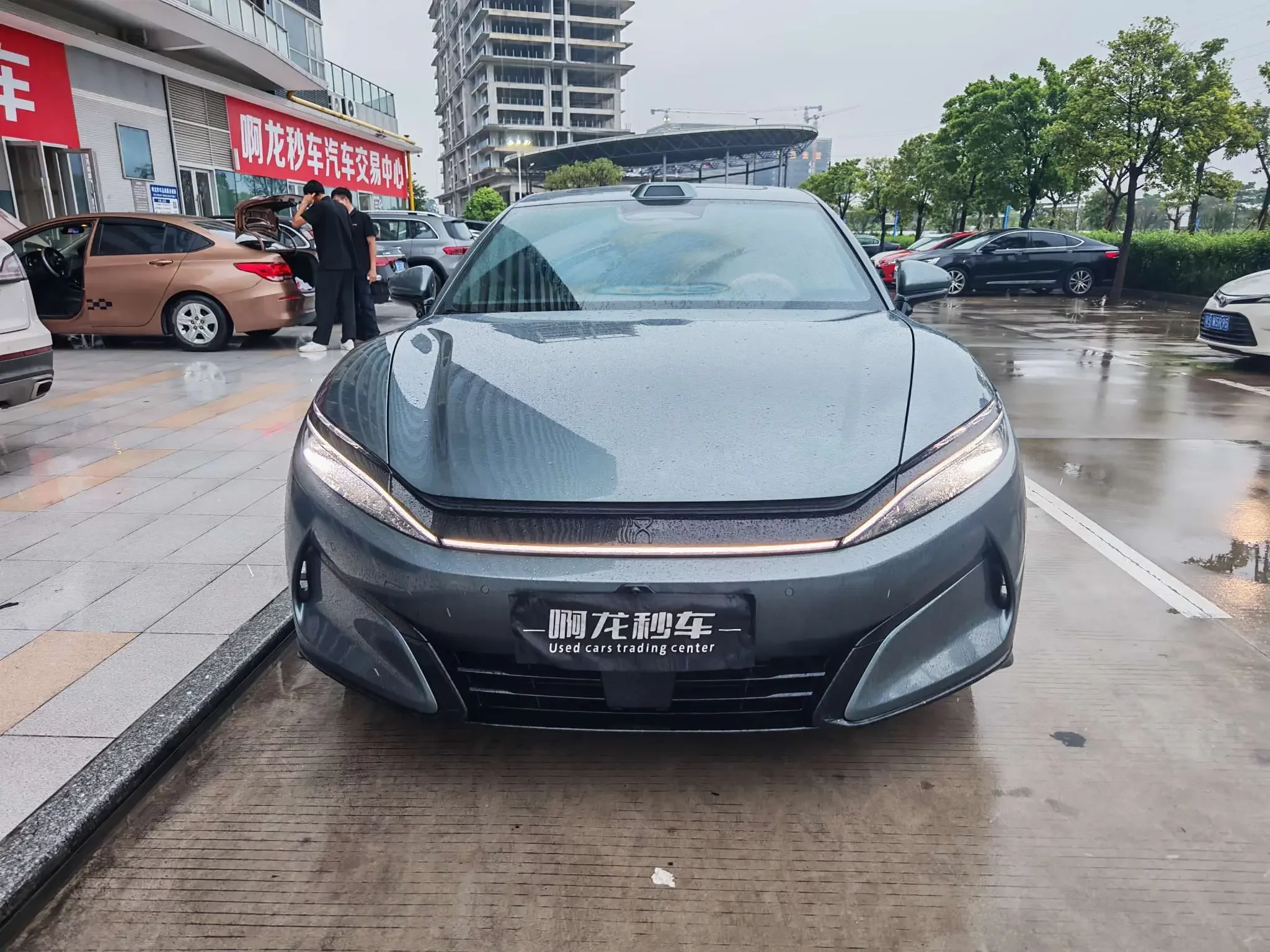 BYD Han L EV