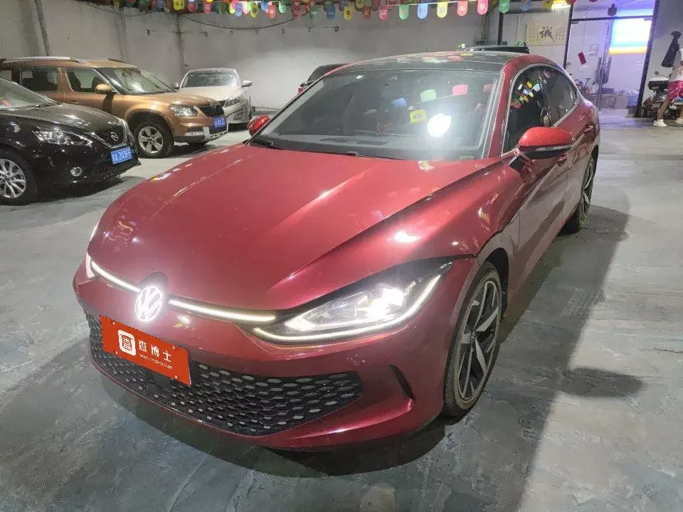VOLKSWAGEN LAMANDO