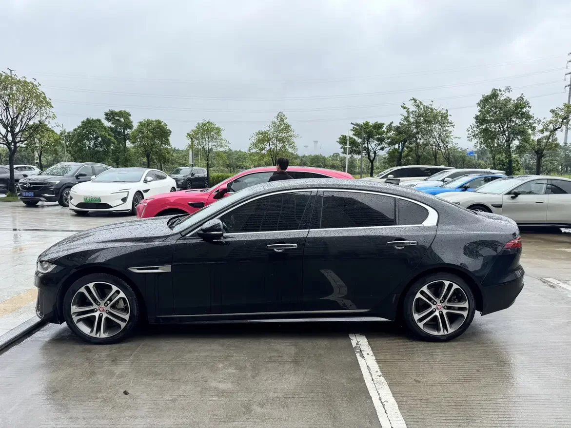 Jaguar XEL