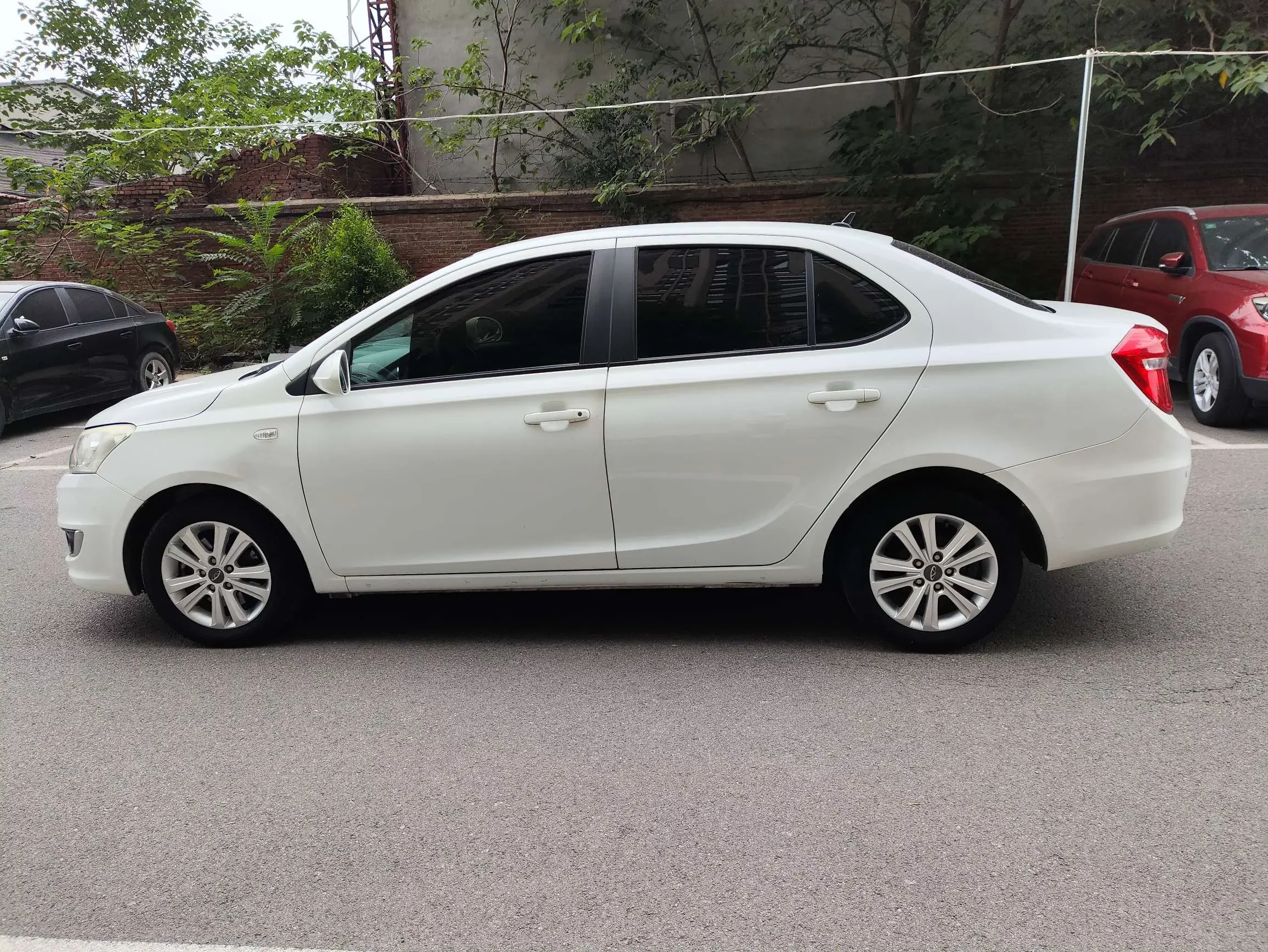 Chery E3