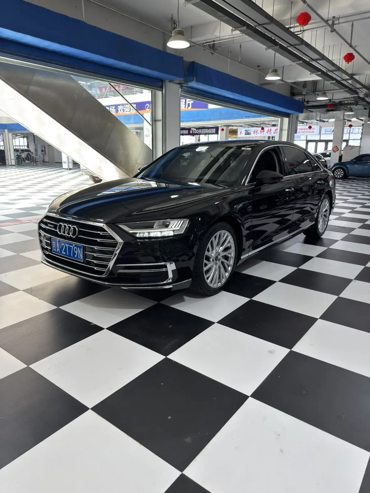 Audi A8