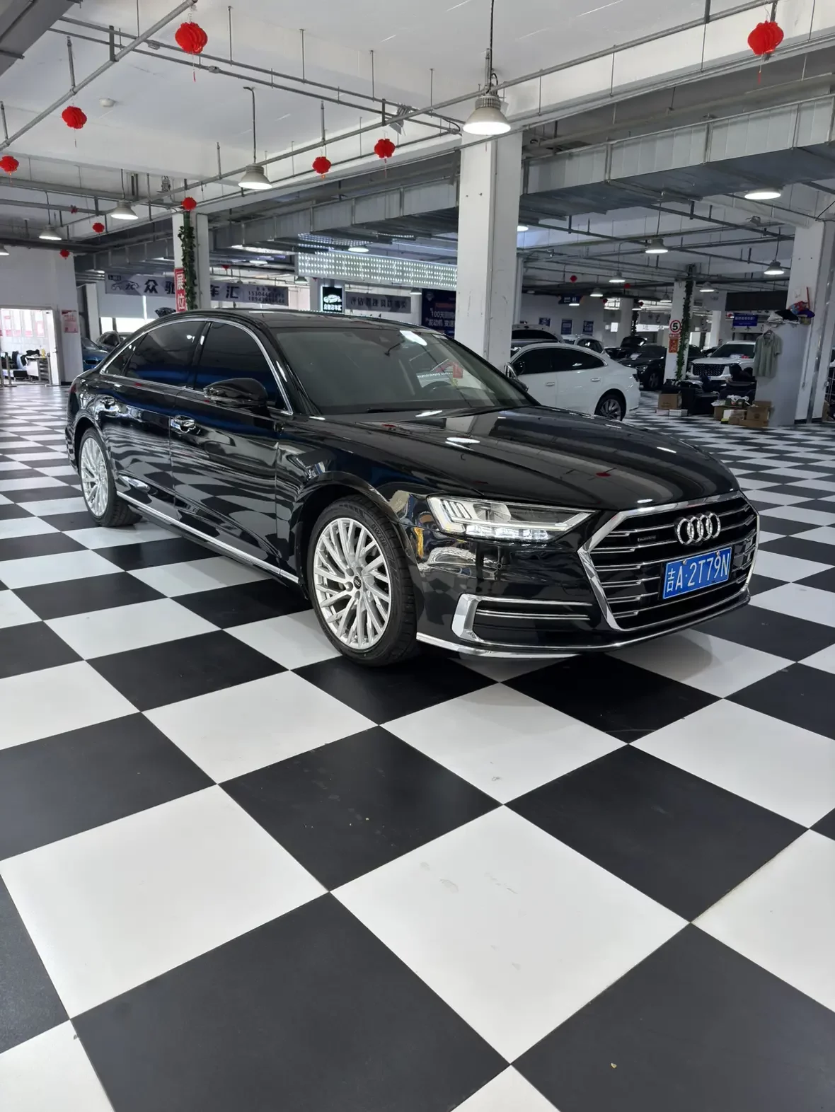 Audi A8