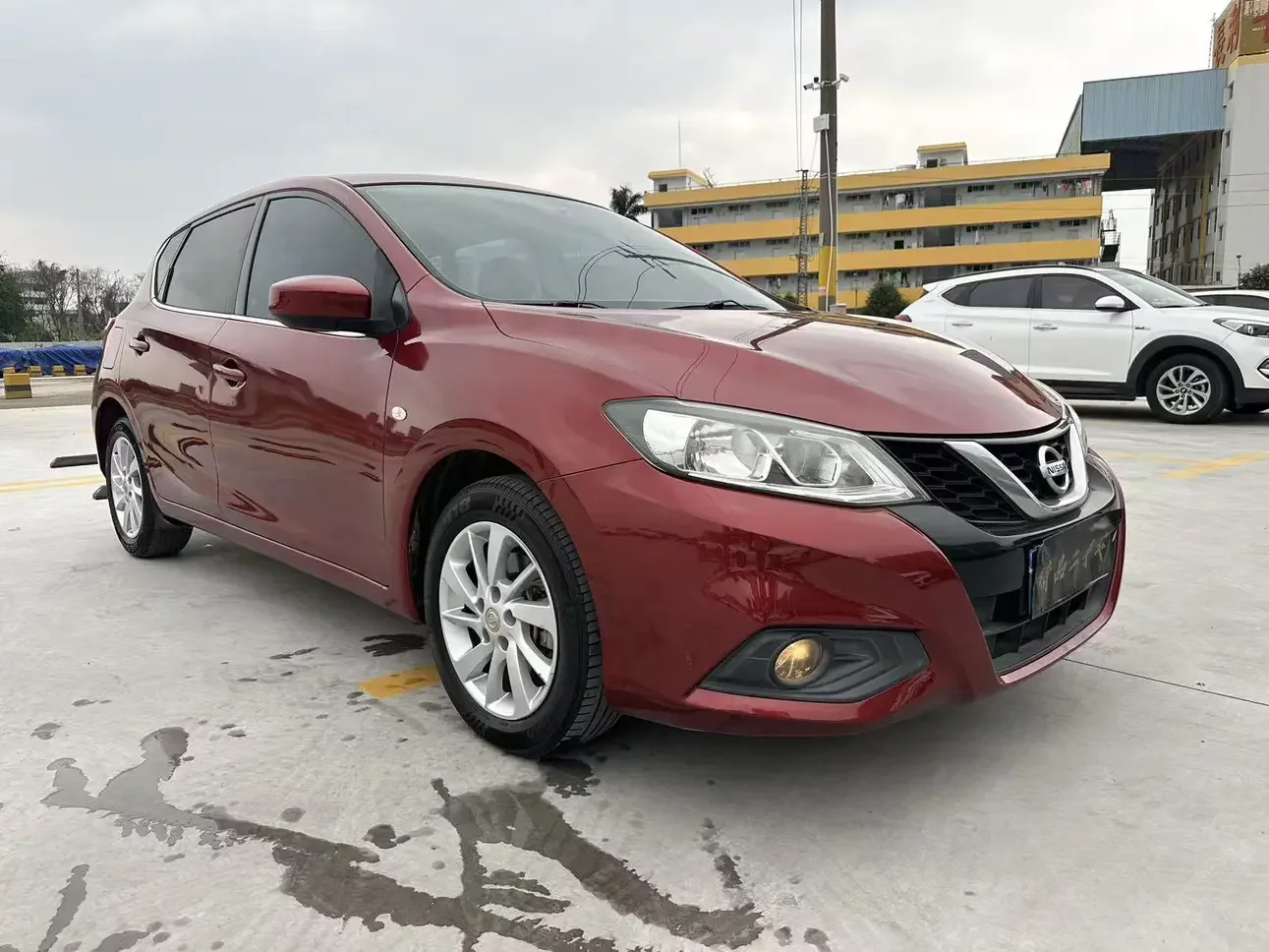 Nissan Tiida