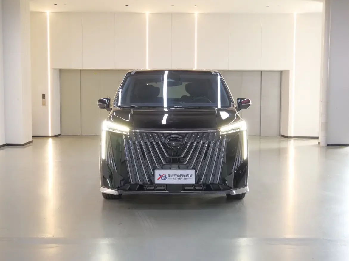 GAC Trumpchi M8