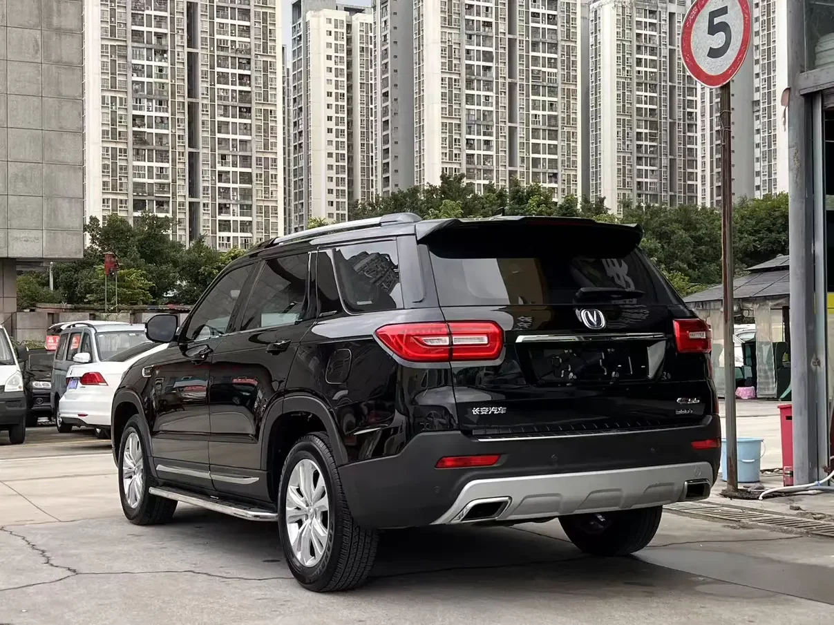 Changan CS95