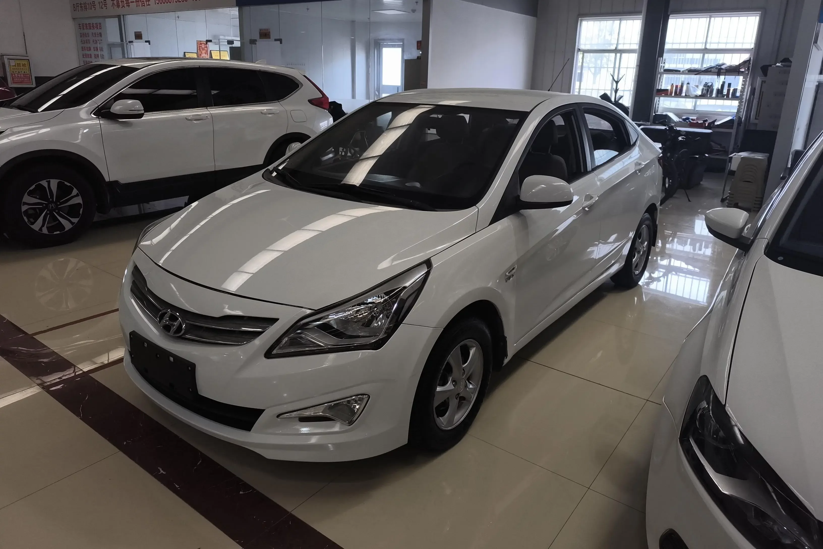 Hyundai Verna (Rena)  из Китая