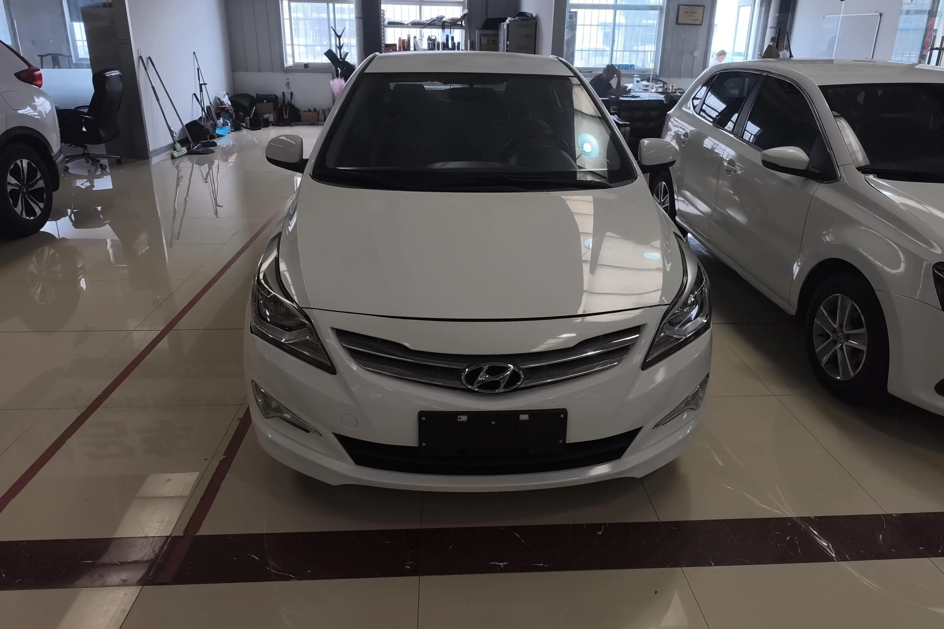 Hyundai Verna (Rena)  из Китая