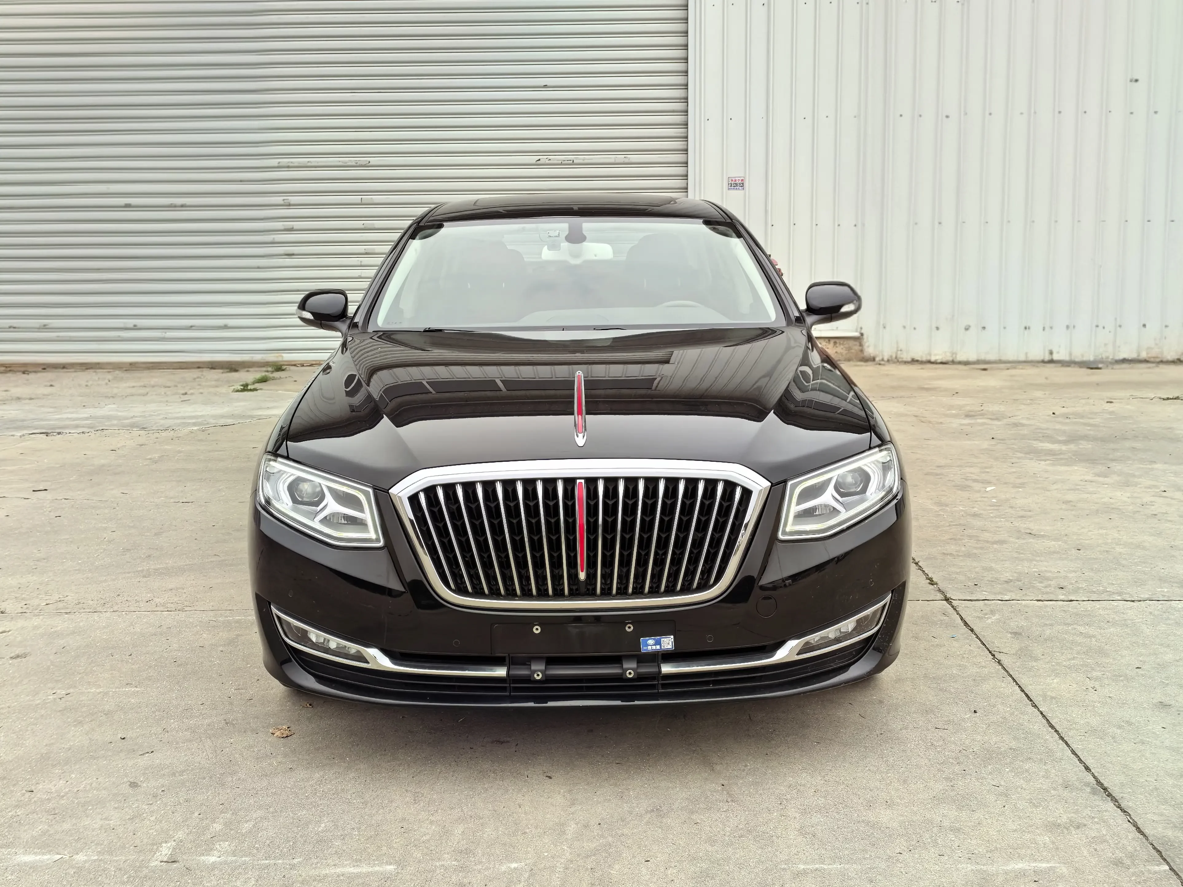 Hongqi H7