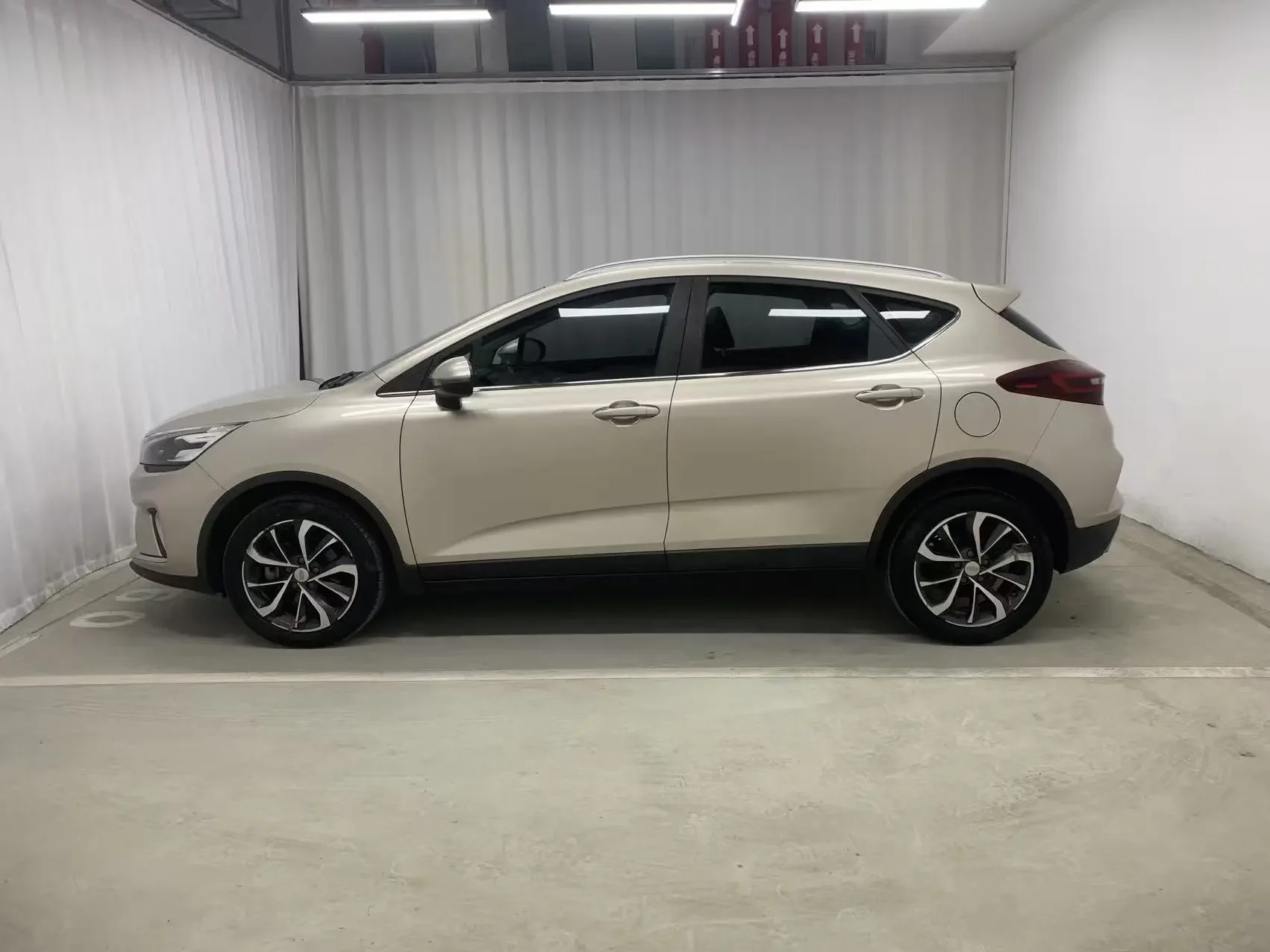 Geely Emgrand GS