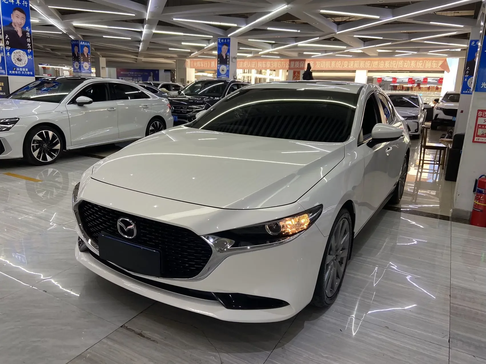 Mazda Axela