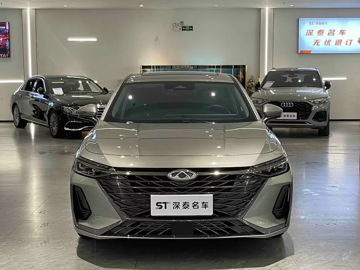 Chery Arrizo 8