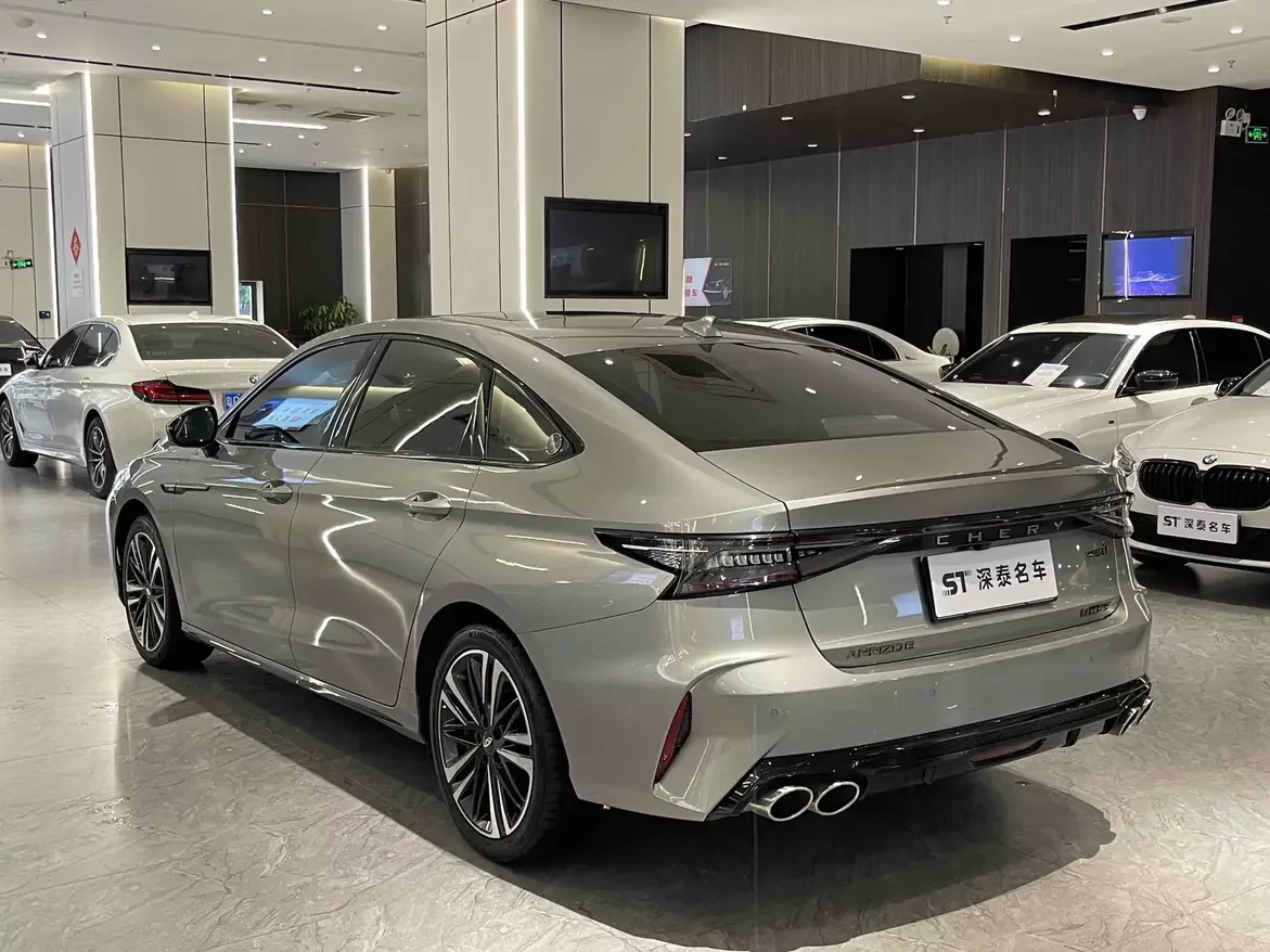 Chery Arrizo 8