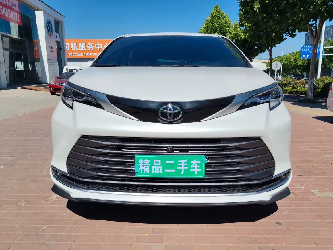 Toyota Sienna