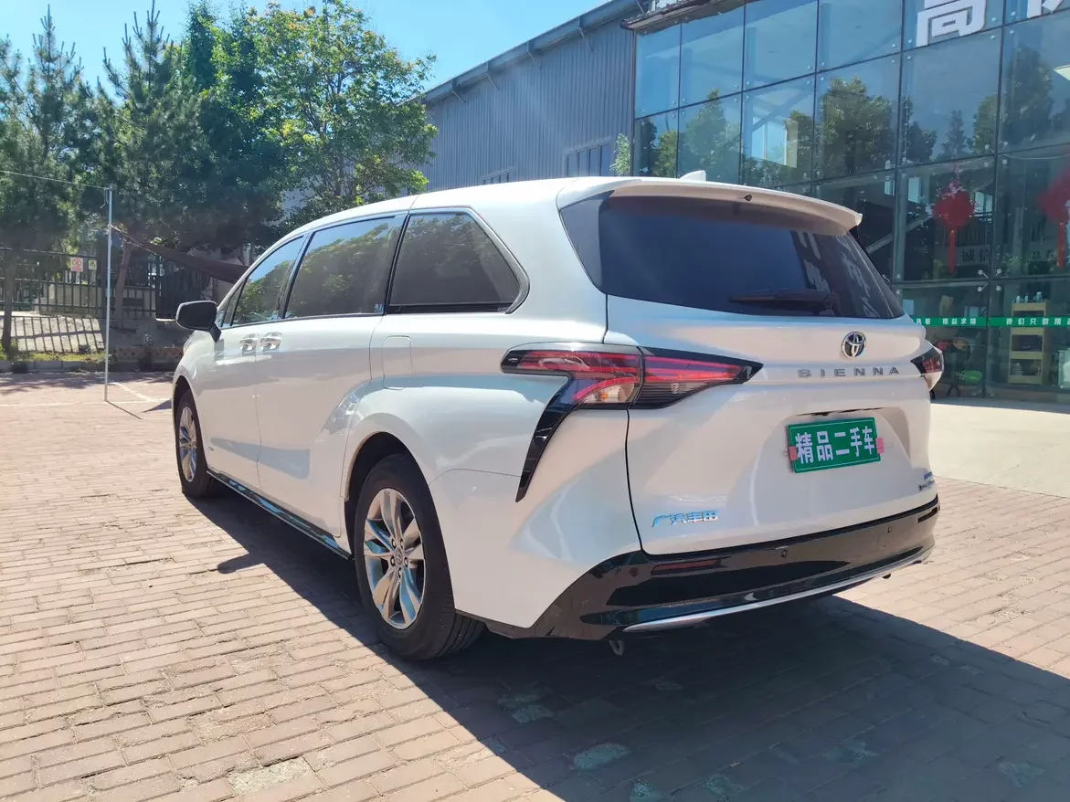Toyota Sienna
